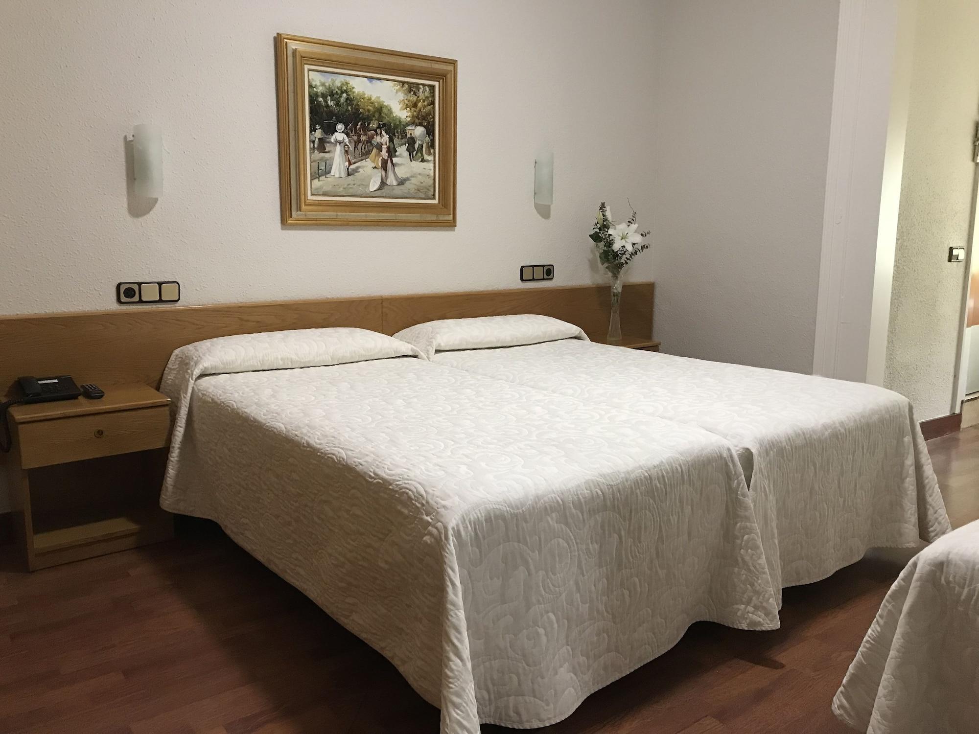 Hotel Pelayo Барселона Екстериор снимка