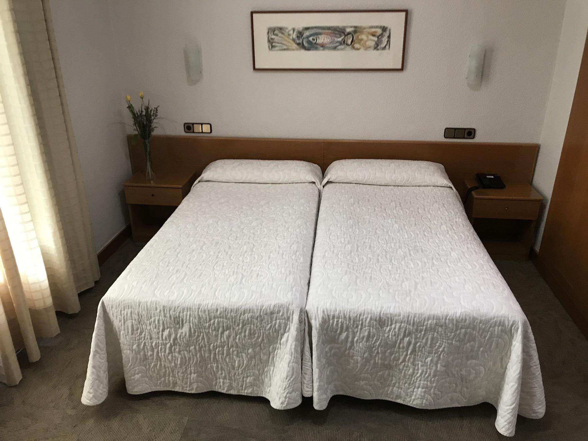 Hotel Pelayo Барселона Екстериор снимка