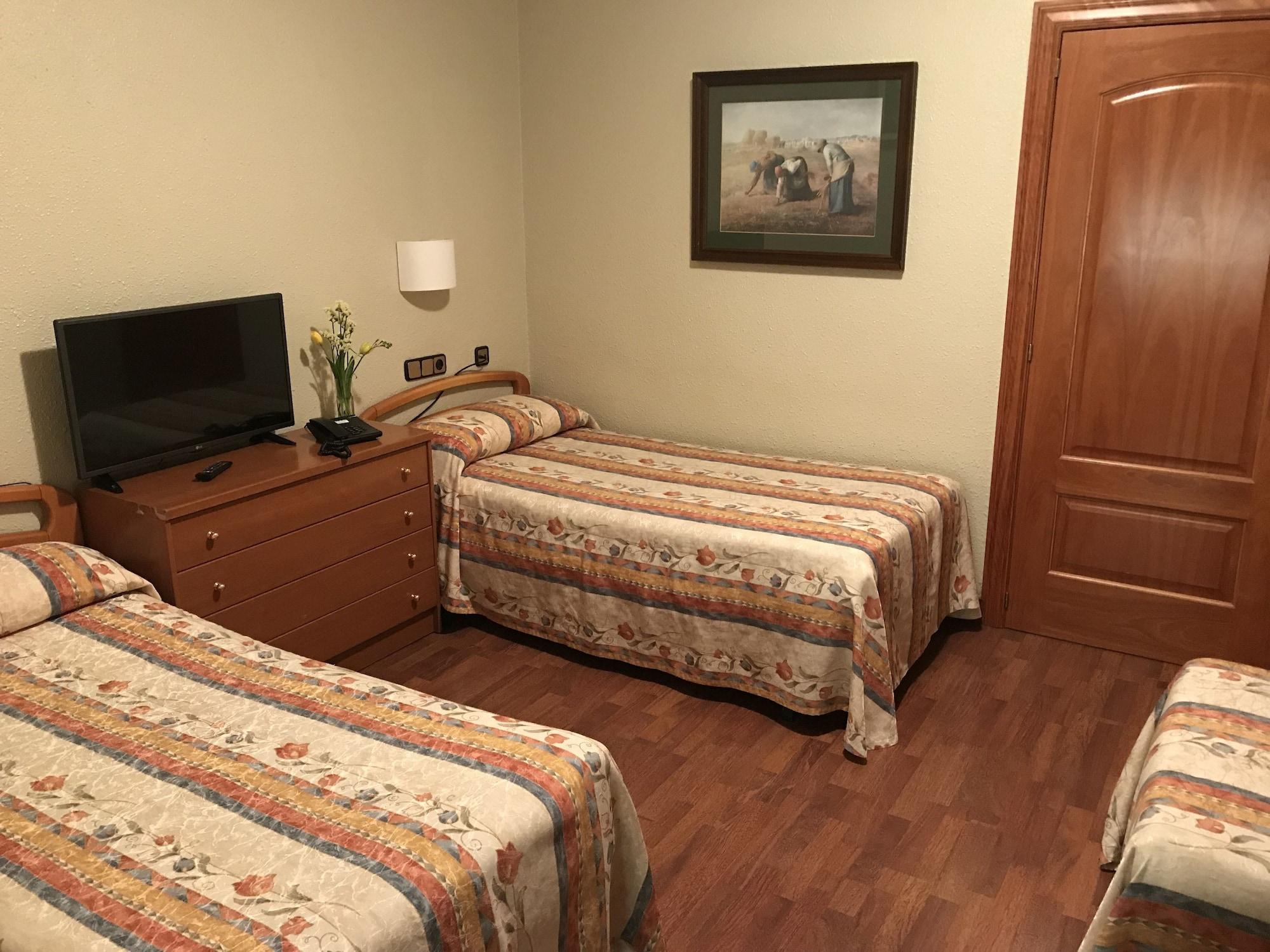 Hotel Pelayo Барселона Екстериор снимка