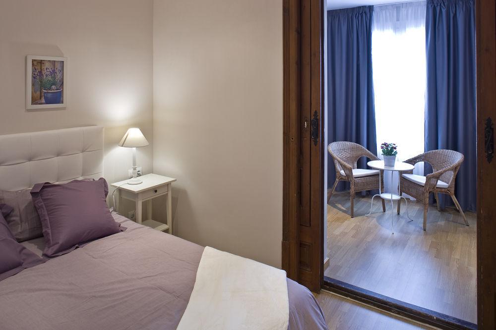 Hotel Pelayo Барселона Екстериор снимка