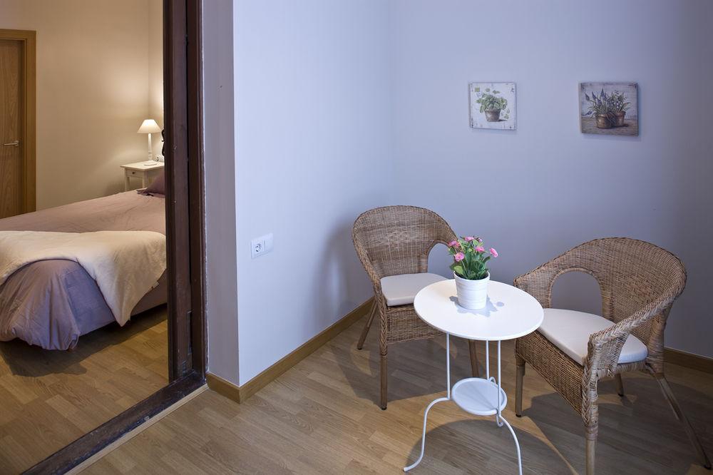 Hotel Pelayo Барселона Екстериор снимка