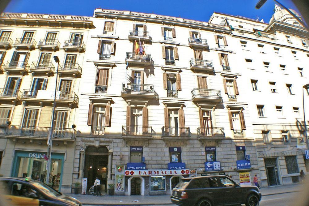 Hotel Pelayo Барселона Екстериор снимка